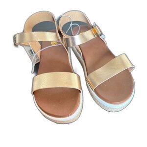 Girls' MIA Kid Pekan Platform Wedge Sandals New With tags Rose Gold Size 2